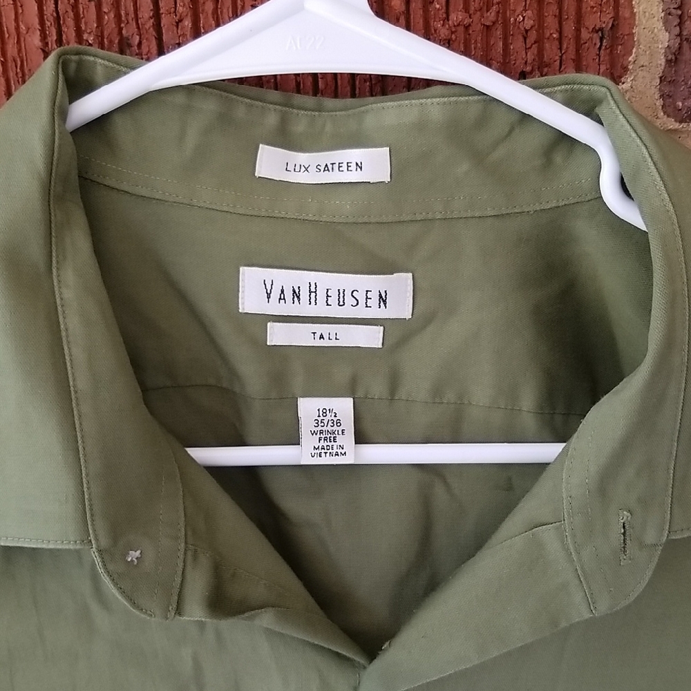 Van Heusen Lux Sage Green Long Sleeve Button Down Shirt Business Office Career - Picture 4 of 10
